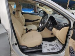 Hyundai Verna 1.6 VTVT SX full