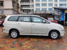 Toyota Innova 2.5 G 8STR full