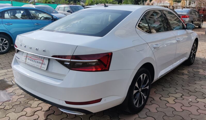 Skoda Superb L&K 2.0 TSI full