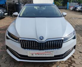 Skoda Superb L&K 2.0 TSI