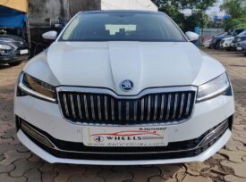 Skoda Superb L&K 2.0 TSI