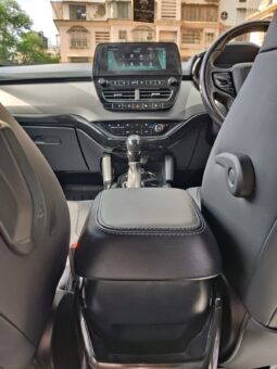 Tata Safari XZA+ 2.0 Dark Edition full