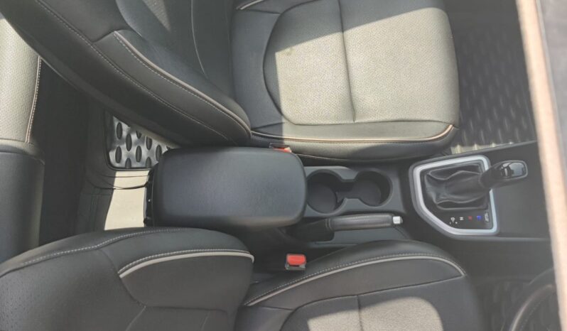 Hyundai Creta 1.6 SX Sunroof full