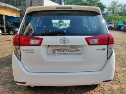 Toyota Innova Crysta 2.4 G full