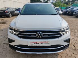 Volkswagen Tiguan 2.0 L Tsi Elegance