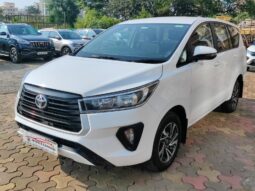 Toyota Innova Crysta 2.4 G full