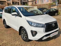 Toyota Innova Crysta 2.4 G full