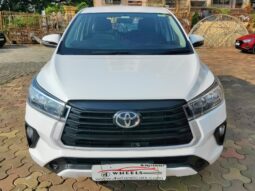 Toyota Innova Crysta 2.4 G full