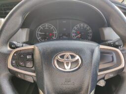 Toyota Innova Crysta 2.4 G full