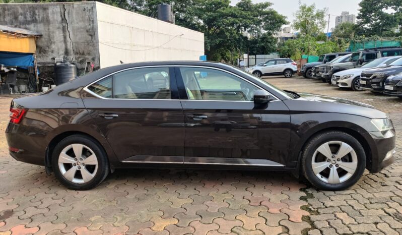 Skoda Superb 1.8 Style full