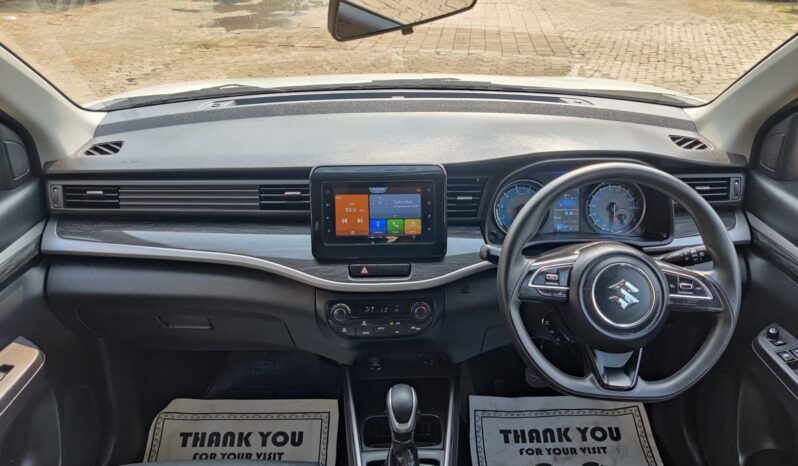 Maruti Suzuki XL6 Smart Hybrid Zeta full