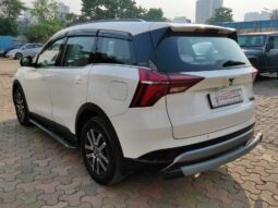 Mahindra XUV700 AX7 L D 7 STR AWD full