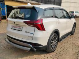 Mahindra XUV700 AX7 L D 7 STR AWD full