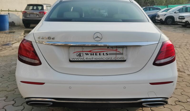 Mercedes E Class E 220 CDI Exclusive full