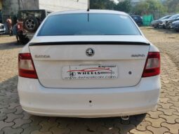 Skoda Rapid Elegance full