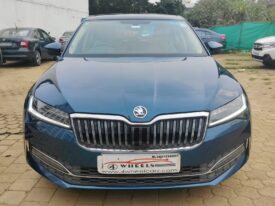 Skoda Superb L&K 2.0 TSI