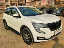 Mahindra XUV700 AX7 L D 7 STR AWD