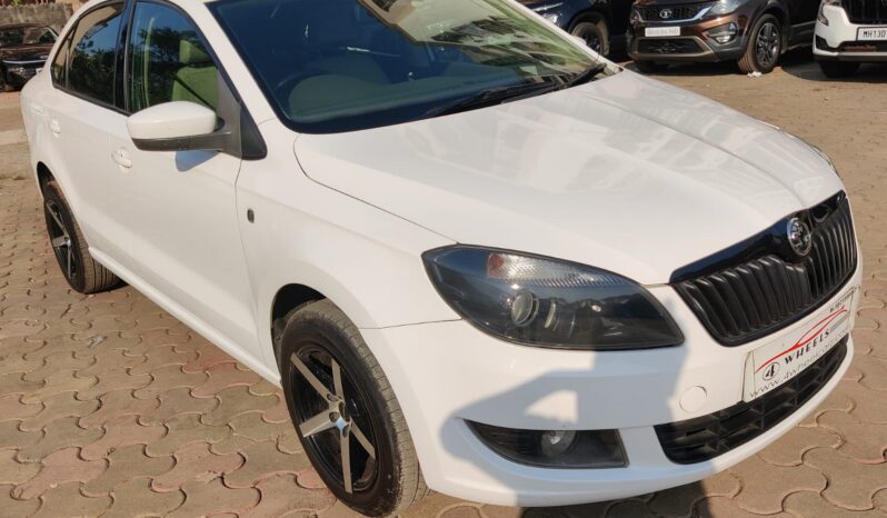 Skoda Rapid Elegance full