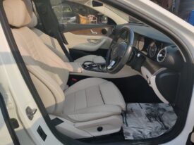 Mercedes E Class E 220 CDI Exclusive