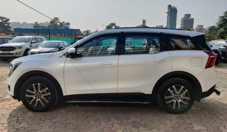 Mahindra XUV700 AX7 L D 7 STR AWD full