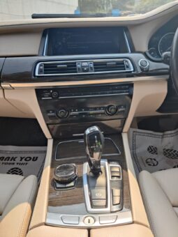 BMW 7 Series 730 D 2014 full