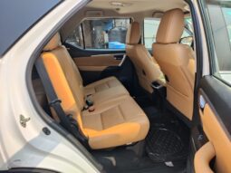 Toyota Fortuner 4×2 full