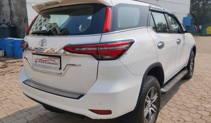 Toyota Fortuner 4×2 full