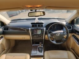 Toyota Camry 2.5 Hybrid full