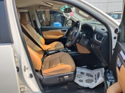 Toyota Fortuner 4×2 full