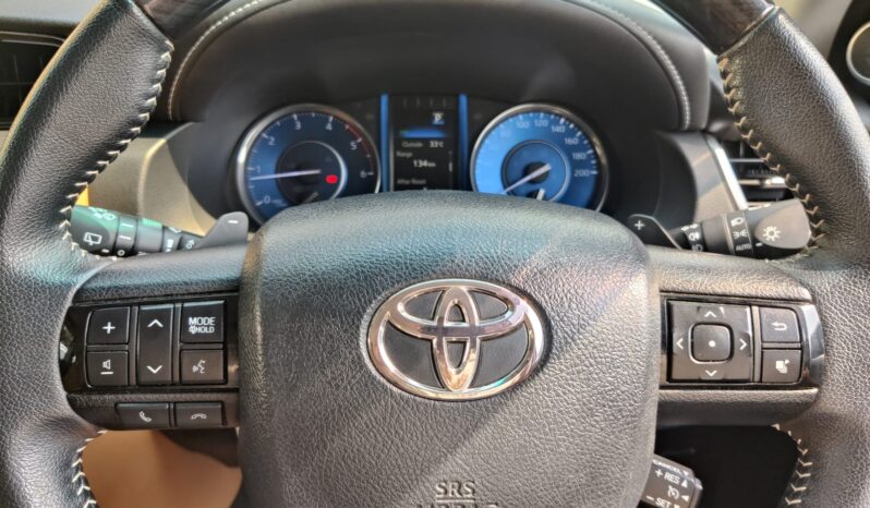 Toyota Fortuner 4×2 full