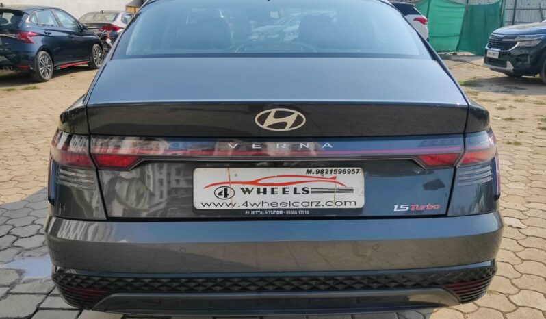 Hyundai Verna 1.5 Turbo GDI DCT SX(O) full