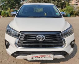 Toyota Innova Crysta 2.4 Z full