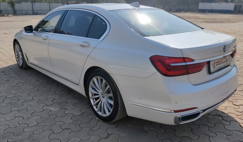 BMW 7 Series 730 LD Signature full